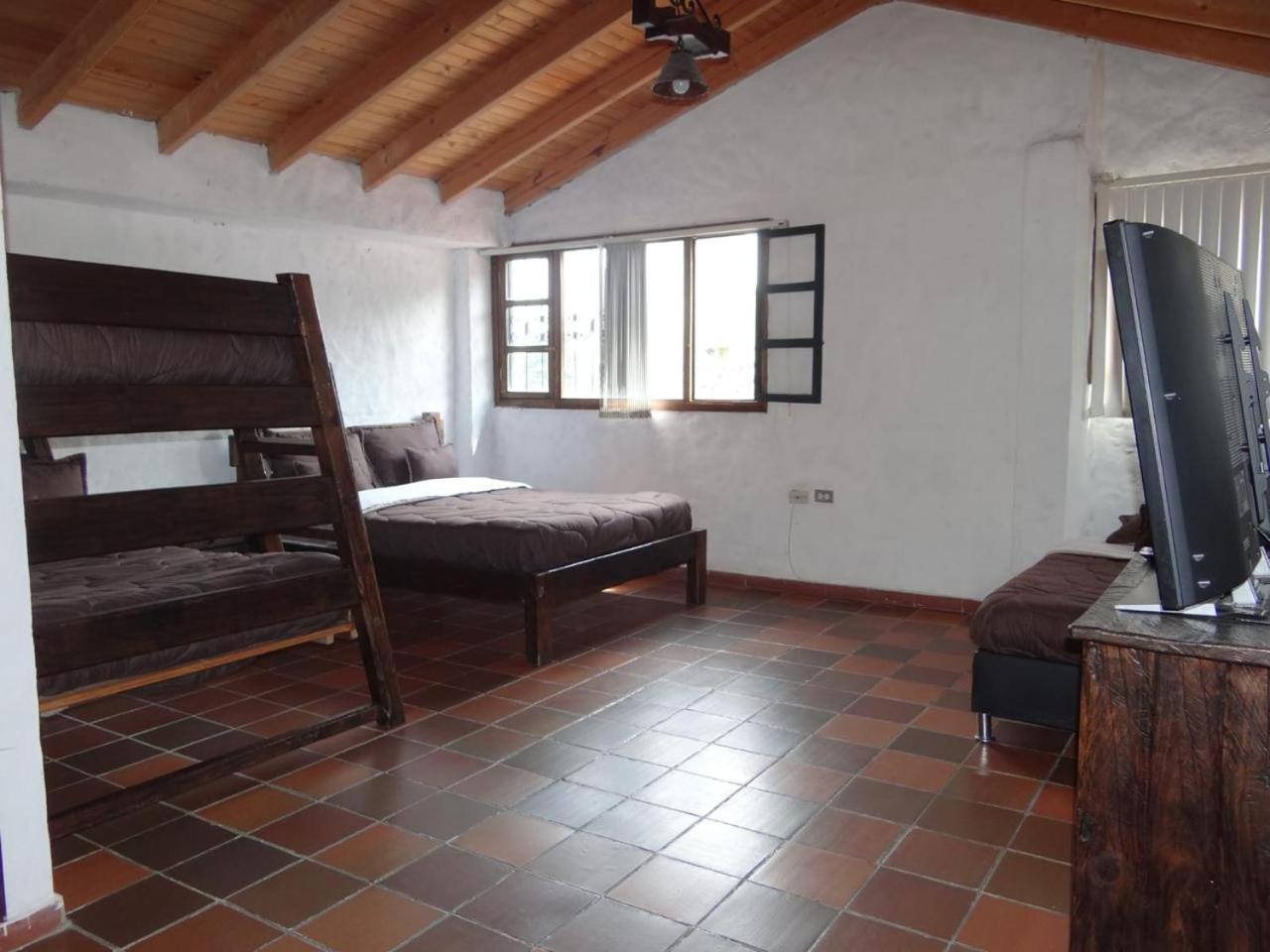 Hotel Lancers - Pantano De Vargas Paipa Boyaca Exterior photo